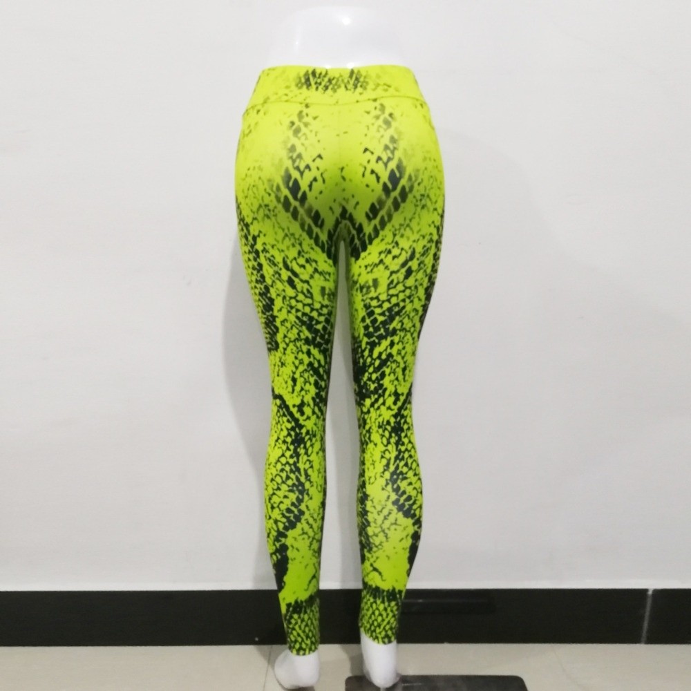 Serpentine Snake Print Legging - Pilates Yoga Legging 评论和价格