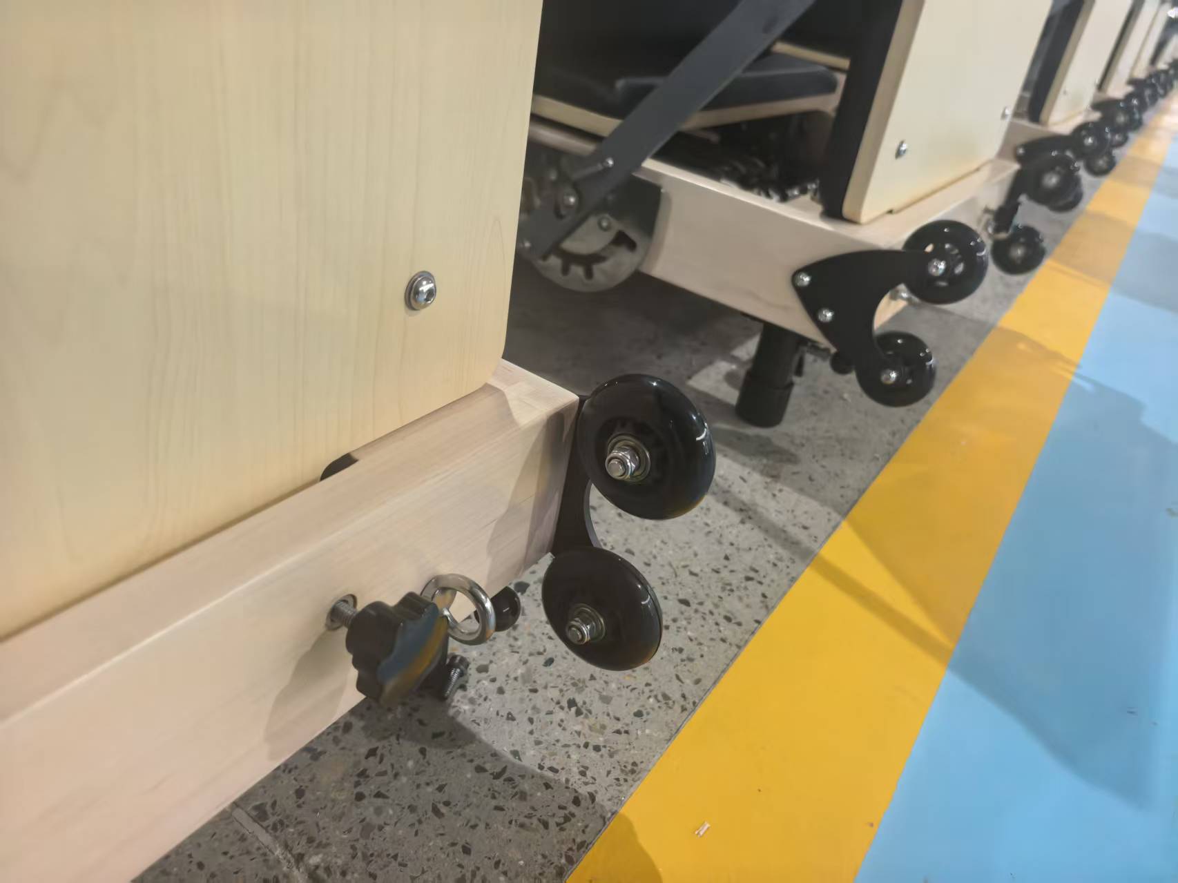 Heavy-Duty Maple Pilates Refor - Pilates & Yoga Unleashed Studio 评论和价格